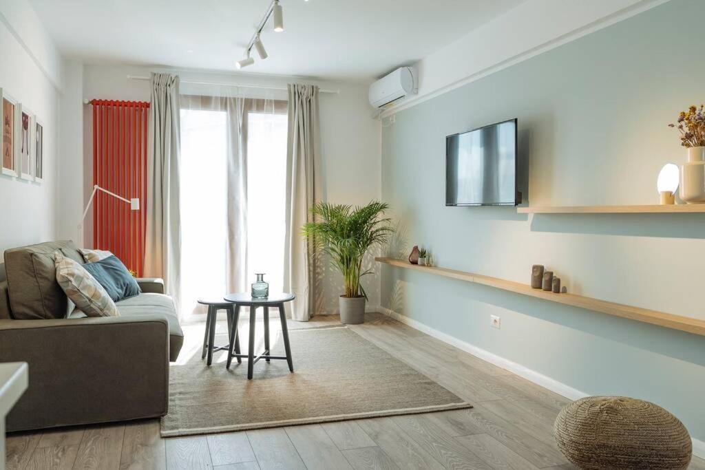 Апартаменти Sunny 2Br Flat - Old Town View Бухарест Екстер'єр фото